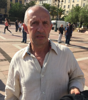 Jean-Claude Lucchini "Ribeddu", maire de Zerubia. Jean-Claude Lucchini "Ribeddu", maire de Zerubia.