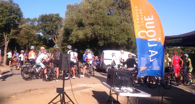 Cyclisme : L'Etoile cycliste bastiaise roule pour les malades du cancer Cyclisme : L'Etoile cycliste bastiaise roule pour les malades du cancer