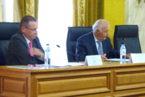 61 200 personnes âgées de 60 ans et plus en 2040 : Séminaire sur la prévention et la perte d'autonomie en Corse-du-Sud 61 200 personnes âgées de 60 ans et plus en 2040 : Séminaire sur la prévention et la perte d'autonomie en Corse-du-Sud