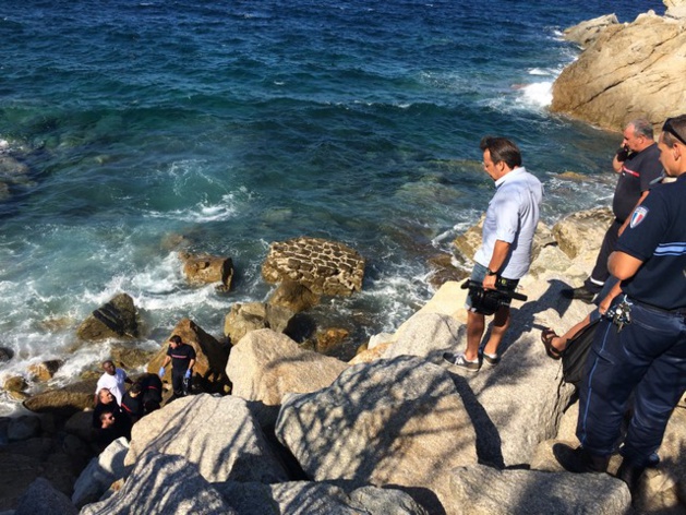 Le vacancier n'a pas survécu à sa chute sur les rochers, au pied des remparts de la citadelle de Calvi Le vacancier n'a pas survécu à sa chute sur les rochers, au pied des remparts de la citadelle de Calvi