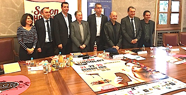 Paul Pierinelli entouré des représentants du département de la Haute-Corse, de l'ADEC, de la CCI, de la CAB et de la Corsica Linea