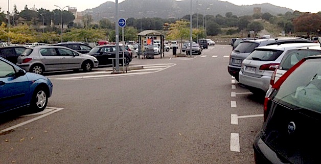 Les commerçants de L'Ile-Rousse opposés au projet de parkings payants à l'année