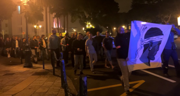 Bastia : Les policiers dans la rue Bastia : Les policiers dans la rue