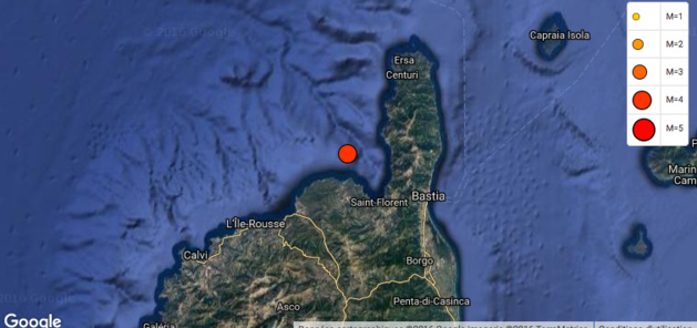 Au large de Saint-Florent Au large de Saint-Florent