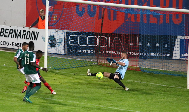 (Photos Marcu-Antone Costa) (Photos Marcu-Antone Costa)