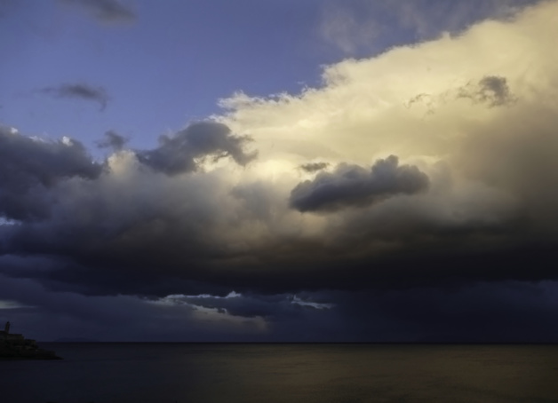 (Photo Carine Poletti) https://www.facebook.com/pages/Corsica-the-Island/310747848962492 (Photo Carine Poletti) https://www.facebook.com/pages/Corsica-the-Island/310747848962492