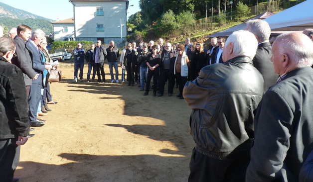 La première pierre a été posée mercredi : Une nouvelle mairie annexe à la Plaine de Peri