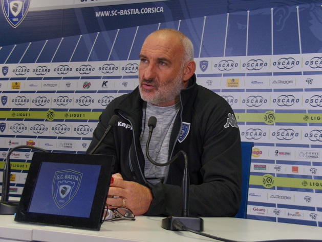 F. Ciccolini avant SCB-Montpellier : "Si on ne fait pas un match d'hommes, on ne le gagnera pas" F. Ciccolini avant SCB-Montpellier : "Si on ne fait pas un match d'hommes, on ne le gagnera pas"
