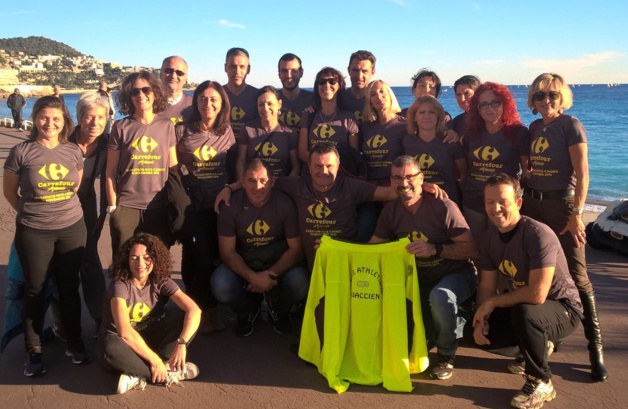 Lucciana Atletismu et le CAA au marathon Nice-Cannes Lucciana Atletismu et le CAA au marathon Nice-Cannes