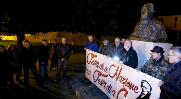 Festa di a nazioni à Ajaccio : Entre histoire et symbolisme Festa di a nazioni à Ajaccio : Entre histoire et symbolisme