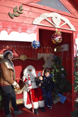 Assurément U Babbu Natale se plaît à Prunelli pour le plus grand bonheur des enfants. Assurément U Babbu Natale se plaît à Prunelli pour le plus grand bonheur des enfants.