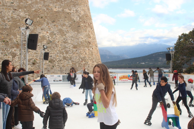 "Natale in Calvi" : Concert de Noël à la cathédrale, animations sur la patinoire et en ville "Natale in Calvi" : Concert de Noël à la cathédrale, animations sur la patinoire et en ville