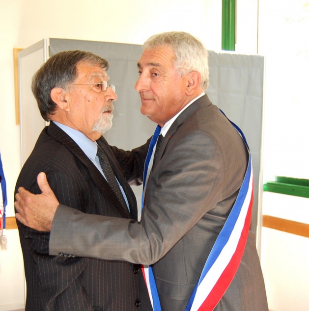 Le torchon brûle au sein du conseil municipal de L'Ile-Rousse Le torchon brûle au sein du conseil municipal de L'Ile-Rousse