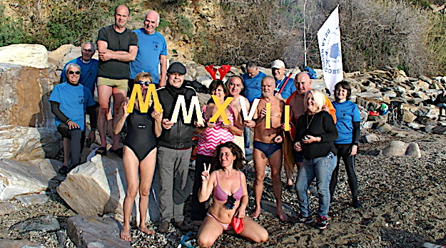 Bastia : Le premier bain de l’année dans la joie et la bonne humeur