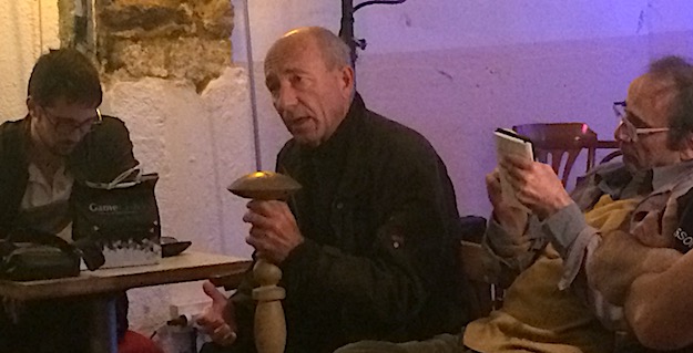 Café-philo d’Ajaccio : Quand l’amour fait raisonner le Bistrot du Cours