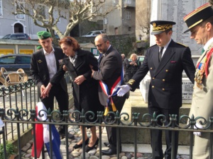 Vescovato : Une plaque commémorative pour ne pas oublier André Orsini, victime du crash du mont Garbi Vescovato : Une plaque commémorative pour ne pas oublier André Orsini, victime du crash du mont Garbi