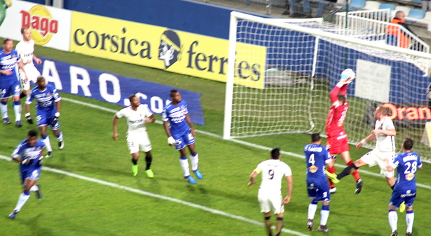 Le Sporting contraint Monaco au partage des points (1-1) Le Sporting contraint Monaco au partage des points (1-1)