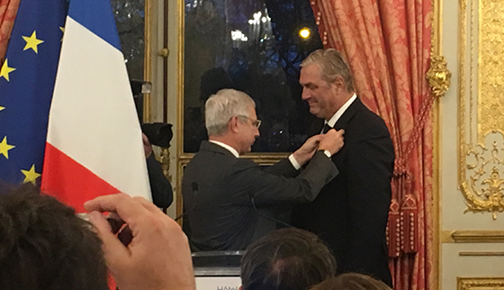 L'ancien ministre François Sauvadet décoré de la Légion d'honneur en présence de ses amis de Balagne