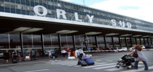 Attaque de Paris : Les passagers Corses bloqués à l'aéroport