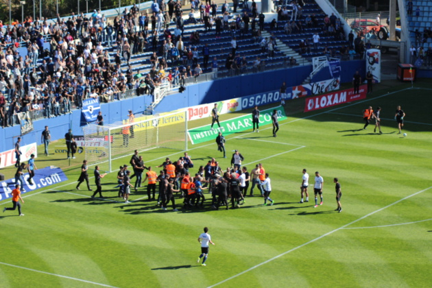 Sporting-Lyon : Le match s'arrête avant de commencer.... Sporting-Lyon : Le match s'arrête avant de commencer....