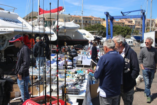Un succès pour les 1res Puces Nautiques de Calvi