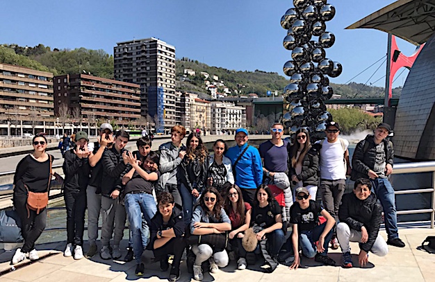 Le voyage initiatique des collégiens bilingues de Balagne au Pays Basque