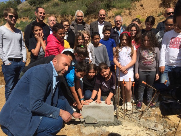 Ecole et espace sportif de Belgodere : Pose de la première pierre Ecole et espace sportif de Belgodere : Pose de la première pierre