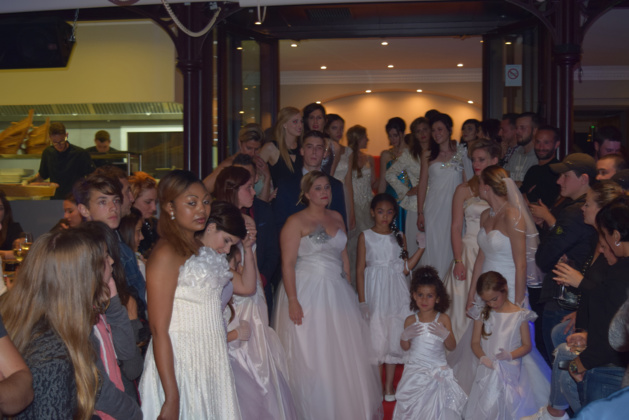 L'Union Commerciale Calvaise fait le show avec son défilé de mode L'Union Commerciale Calvaise fait le show avec son défilé de mode