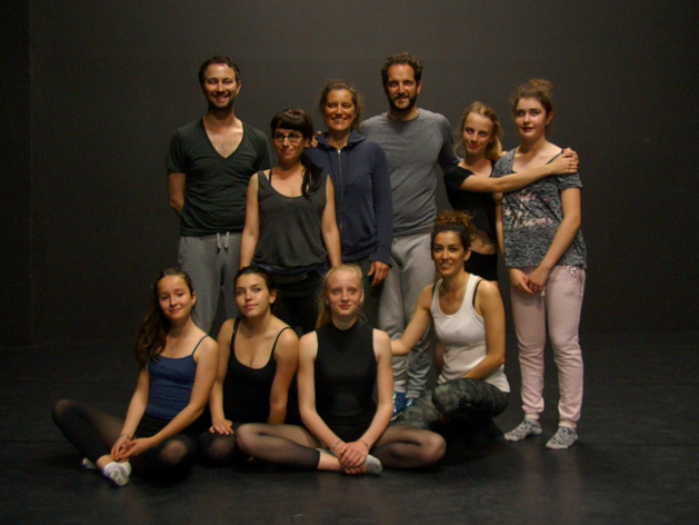 Pierre Rigal et ses stagiaires à la Fabrique de théâtre