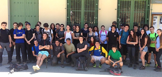 Les élèves de la section montagne des classes de Première du lycée Jeanne-D'Arc de Bastia