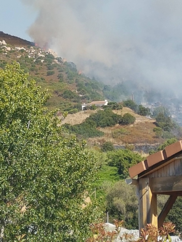 Important début d'incendie sur la route d'Alata Important début d'incendie sur la route d'Alata
