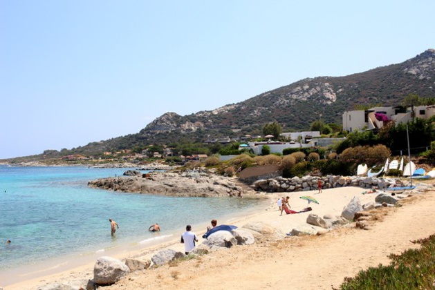 Paillote de Sant'Ambroggiu : Les élus du groupe d'opposition Lumiu Dumane réagissent Paillote de Sant'Ambroggiu : Les élus du groupe d'opposition Lumiu Dumane réagissent