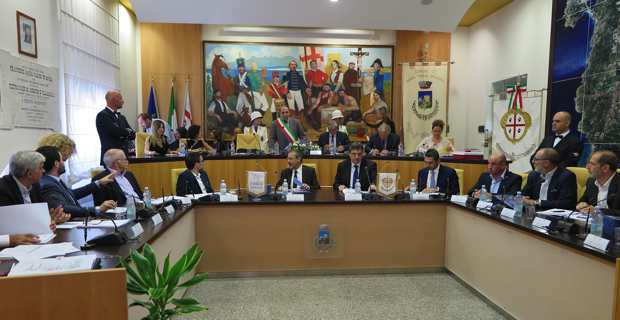 Le Conseil permanent corso-sarde, présidé par les présidents des deux assemblées, Gianfranco Ganau et Jean-Guy Talamoni.