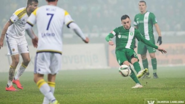 Mimoun sous les couleurs de l'Olimpija Ljubljana Mimoun sous les couleurs de l'Olimpija Ljubljana