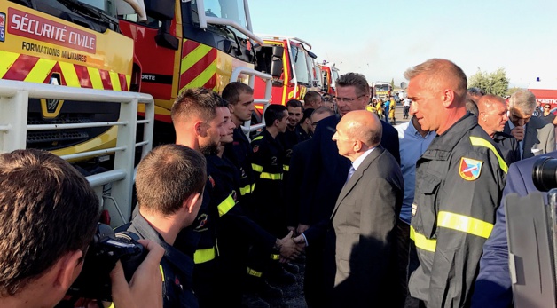 Gérard Collomb à Biguglia : "L'ampleur du sinistre est impressionnante !" Gérard Collomb à Biguglia : "L'ampleur du sinistre est impressionnante !"