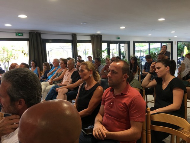 In Lisula : Sicondi scontri per pensà l'avvene cù Henri Malosse In Lisula : Sicondi scontri per pensà l'avvene cù Henri Malosse