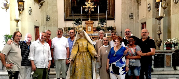 Rome : L’asociu di a Guardia Corsa papale aux festivités de Noantri et à  la procession di a Madonna Fiumarola