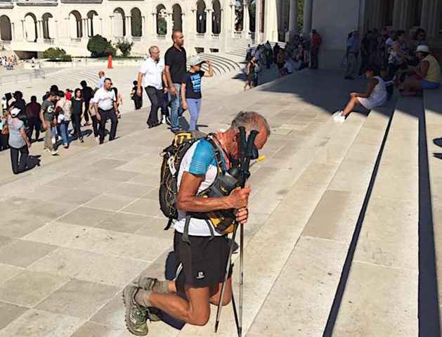 Le Puy-en-Velay-Fatima : L'incroyable pèlerinage, réussi, de Claude Leonardi et Dominique Rovinalti Le Puy-en-Velay-Fatima : L'incroyable pèlerinage, réussi, de Claude Leonardi et Dominique Rovinalti