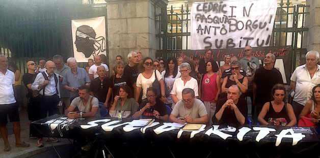 Associu Sulidarità dans la rue à Ajaccio : Des promesses, que des promesses