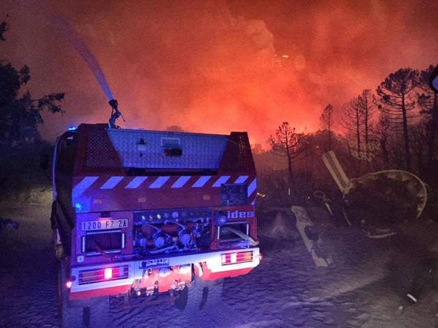 Lecci : Une dizaine d'hectares détruits par le feu au petit matin Lecci : Une dizaine d'hectares détruits par le feu au petit matin