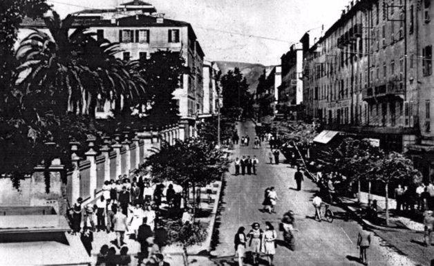 Chronique du temps qui passe :  Le cours Napoléon, le « Cinq à Sept » et sa légende