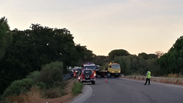 Accident spectaculaire sur la route de l'aéroport à Calvi Accident spectaculaire sur la route de l'aéroport à Calvi