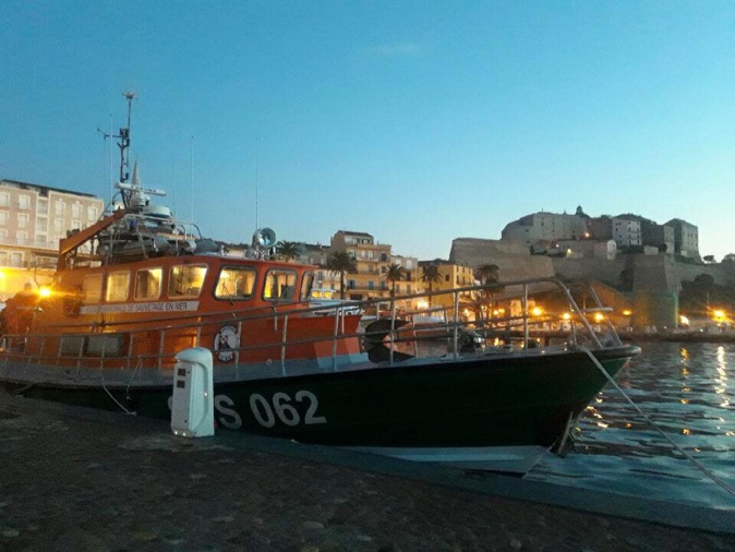 La nouvelle vedette de la SNSM de Calvi est arrivée ! La nouvelle vedette de la SNSM de Calvi est arrivée !