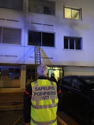 (Photo SP 2A) (Photo SP 2A)