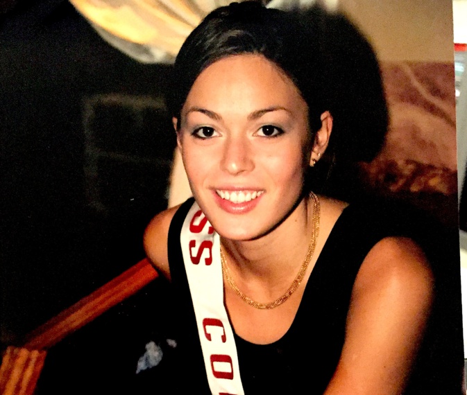 Miss Corse est devenue Première dauphine de Miss France en 2001