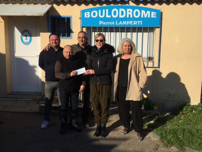 Boule du Prado : Un chèque de 1 600 € pour la Marie Do Boule du Prado : Un chèque de 1 600 € pour la Marie Do