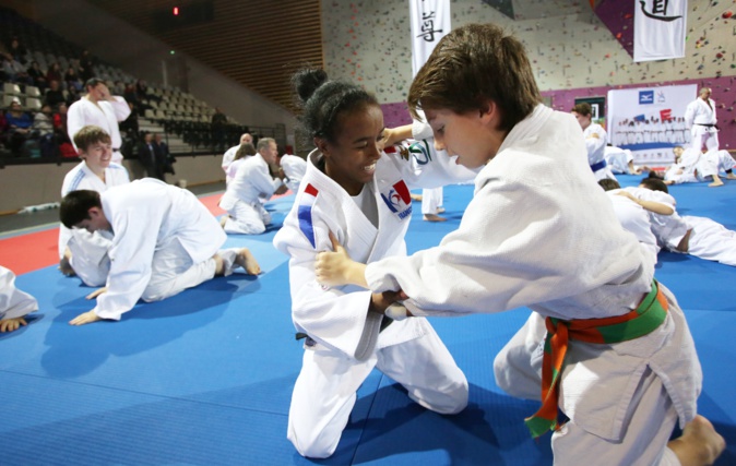 La jeune Justine Deleuil La jeune Justine Deleuil