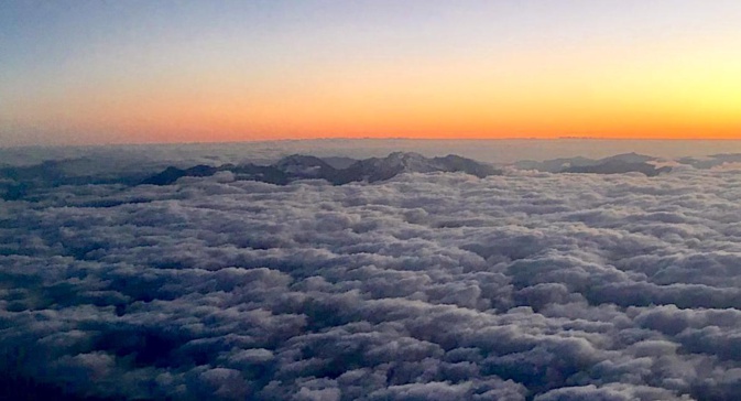 La photo du jour : Au-dessus des nuages, le toit de la Corse