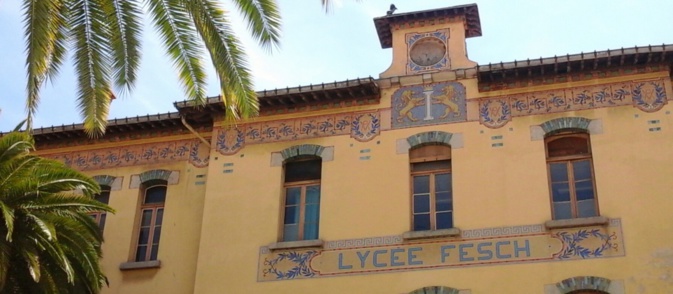 Ajaccio : Professeur agressé au lycée Fesch, le recteur condamne Ajaccio : Professeur agressé au lycée Fesch, le recteur condamne