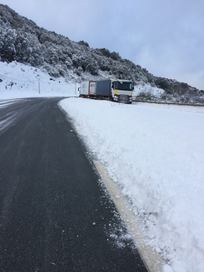 Neige : Circulation perturbée entre Ajaccio et Propriano Neige : Circulation perturbée entre Ajaccio et Propriano